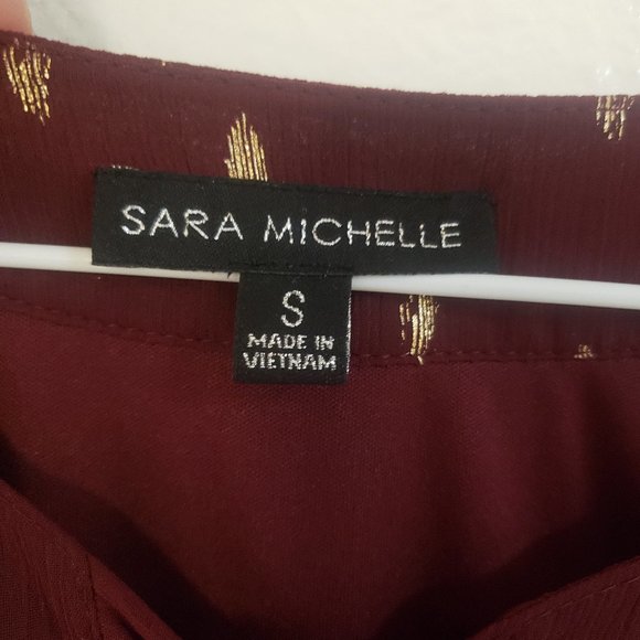 Red blouse - Picture 2 of 3